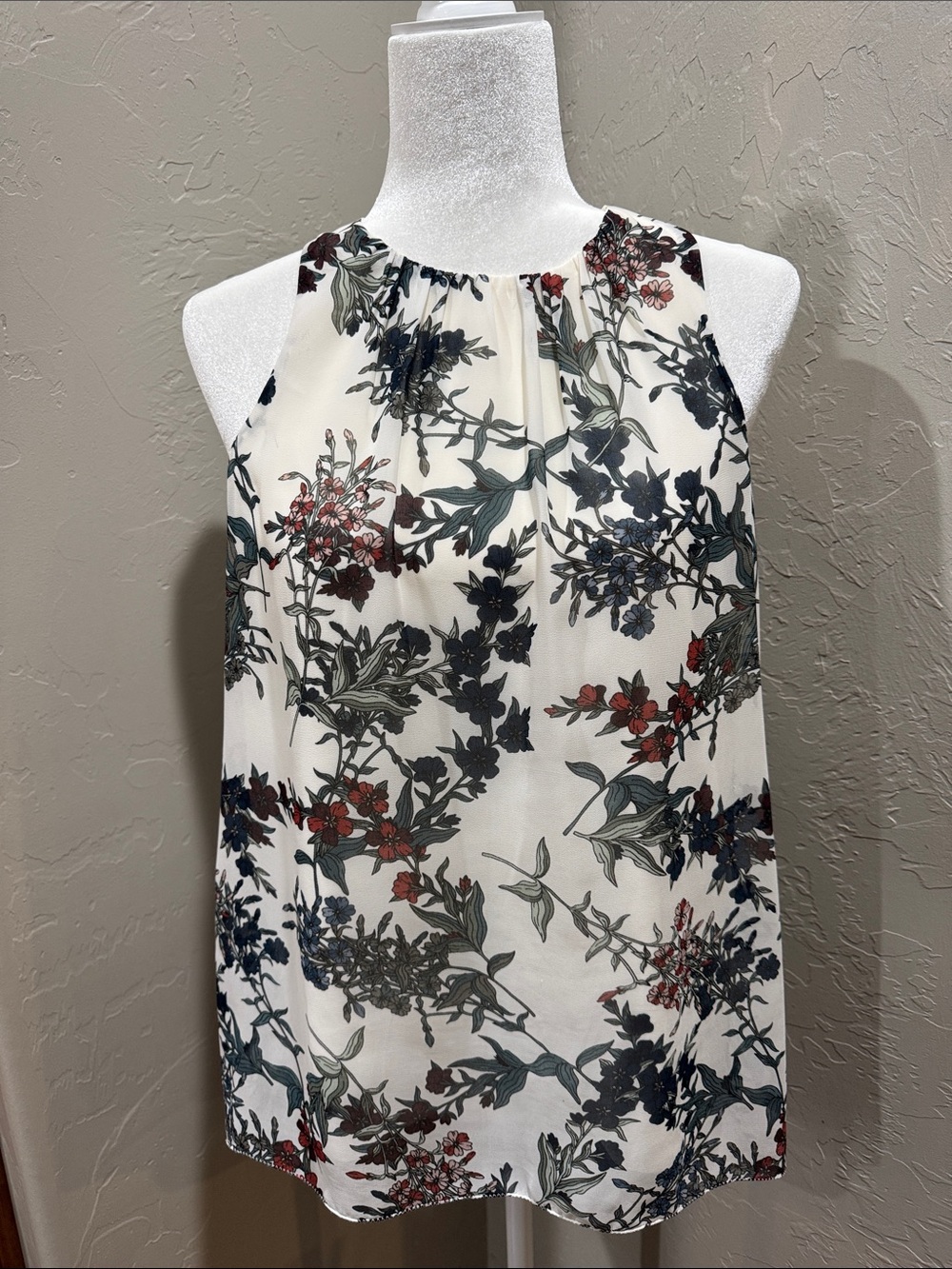 Floral top sleeveless Vince camuto extra small